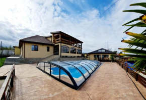 Elival House